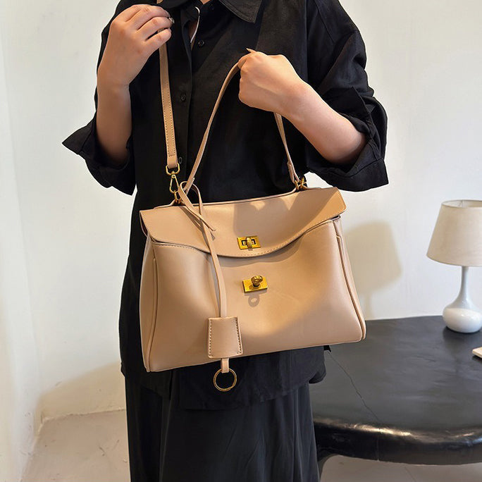 Embun Malam Leather Tote