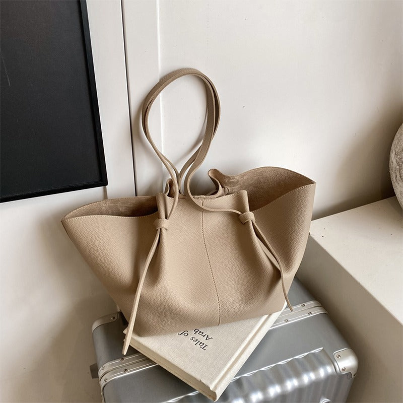 Embun Malam Jelita Leather Tote