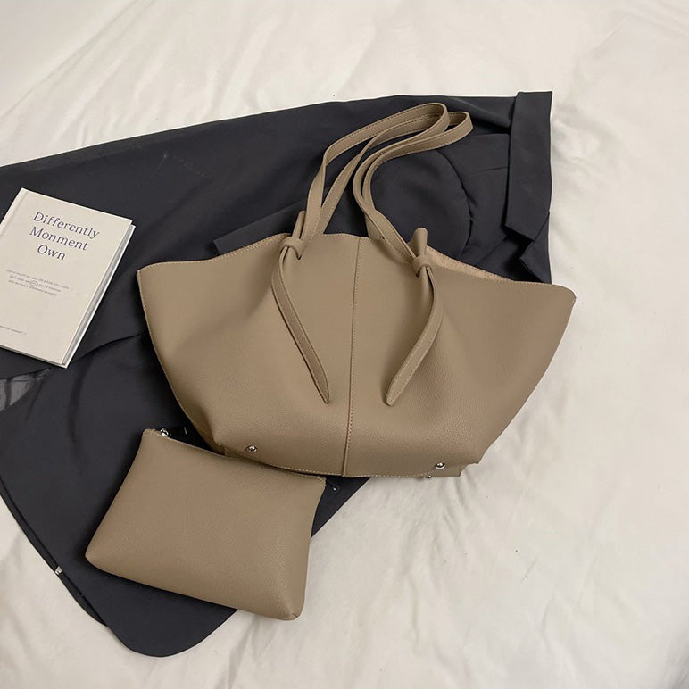 Embun Malam Jelita Leather Tote