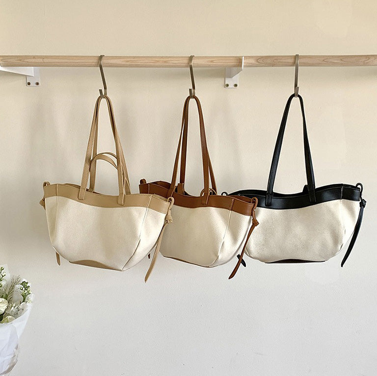 Bumi Lestari Canvas Tote