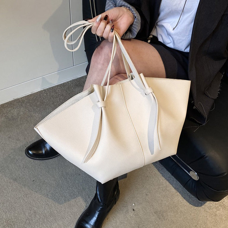 Embun Malam Jelita Leather Tote