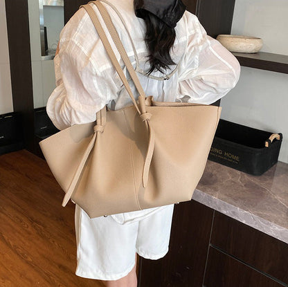 Embun Malam Jelita Leather Tote