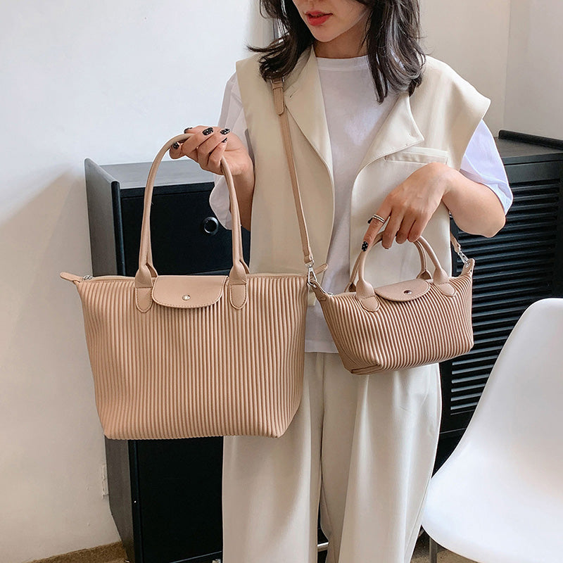 Embun Malam Pleated Tote