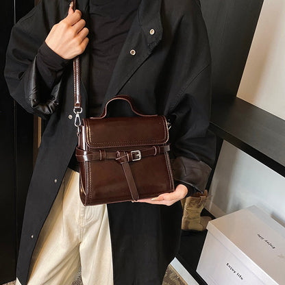 Embun Malam Buckle Crossbody