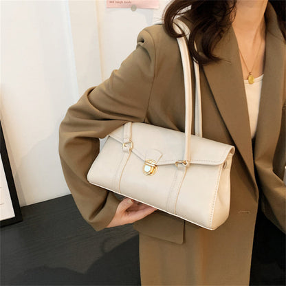 Embun Malam Vintage Shoulder Tote