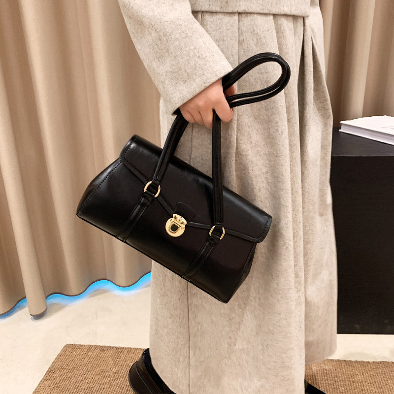 Embun Malam Vintage Shoulder Tote