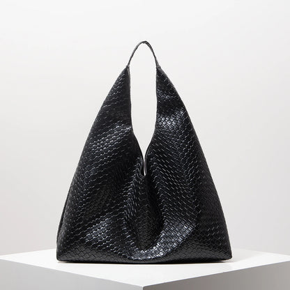 Meluraya Triangle Shoulder Bag