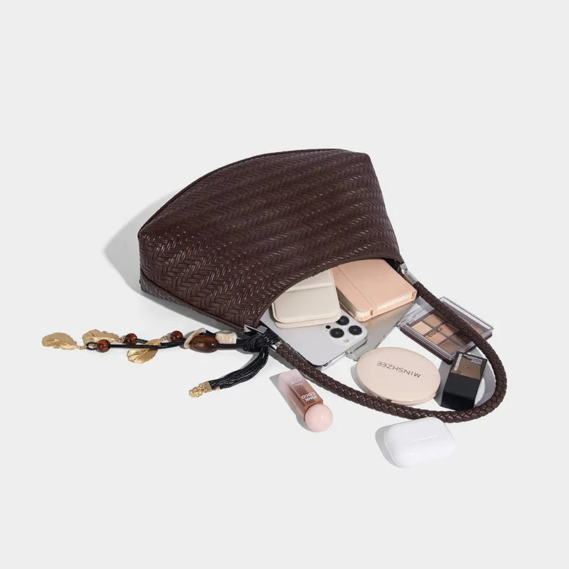 Meluraya Woven Shoulder Bag