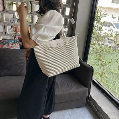 Embun Malam Pleated Tote