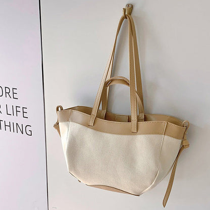 Bumi Lestari Canvas Tote