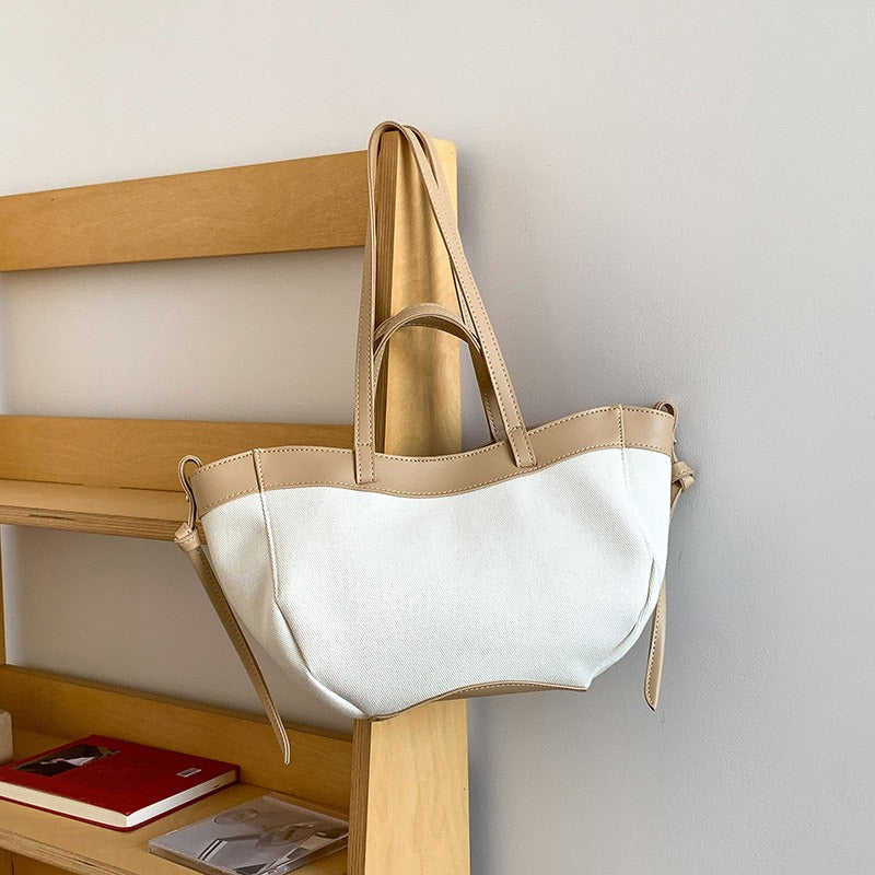 Bumi Lestari Canvas Tote