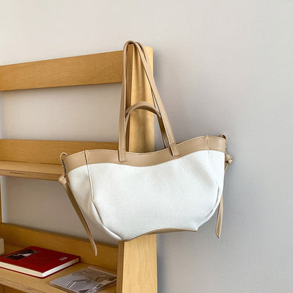 Bumi Lestari Canvas Tote