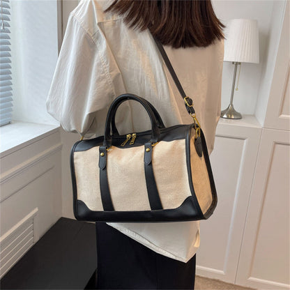 Bumi Lestari Duffle Bag