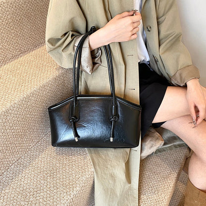 Embun Malam Vintage Shoulder Bag