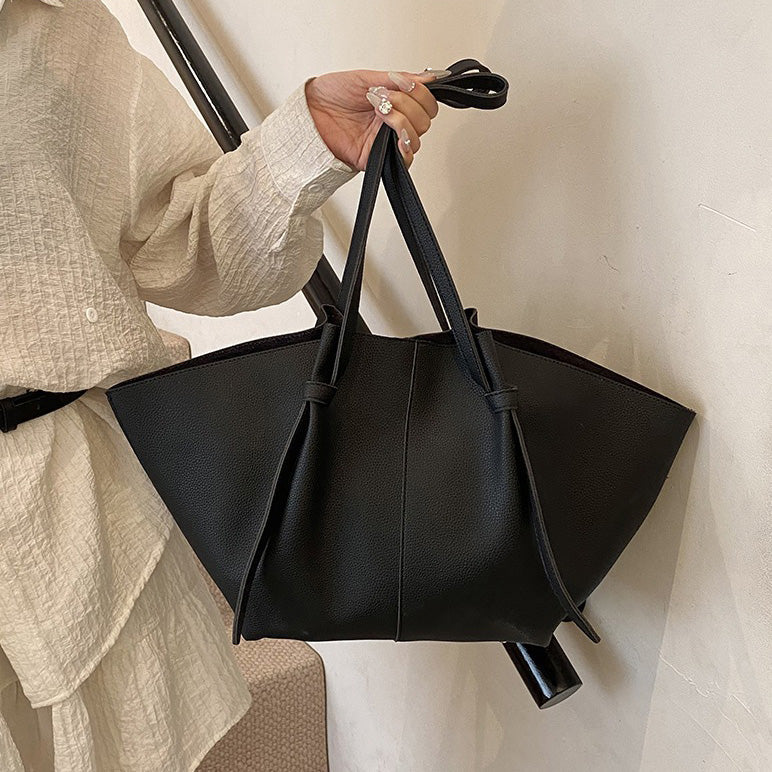 Embun Malam Jelita Leather Tote