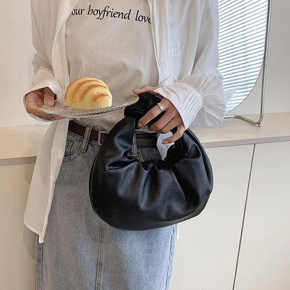 Embun Malam Dumpling Bag