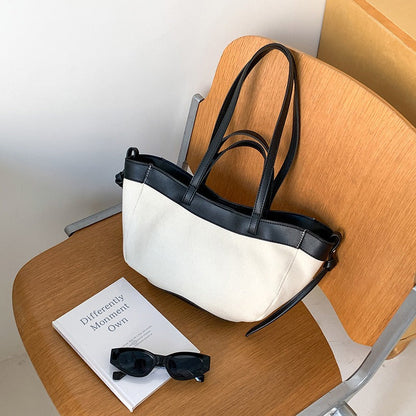 Bumi Lestari Canvas Tote