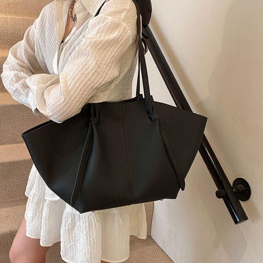 Embun Malam Jelita Leather Tote