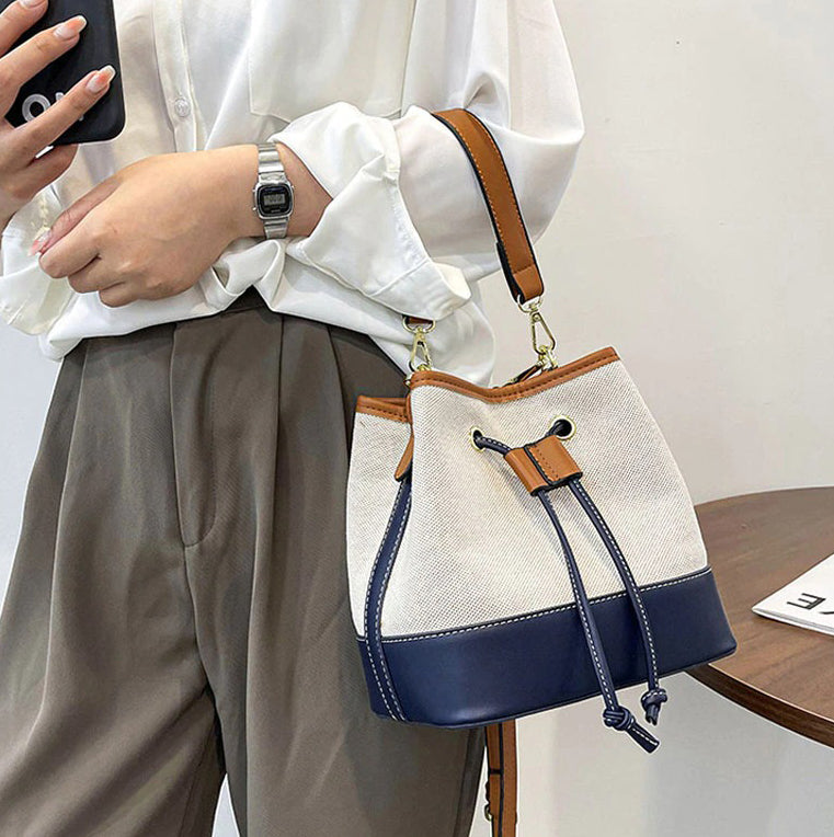 Bumi Lestari Bucket bag