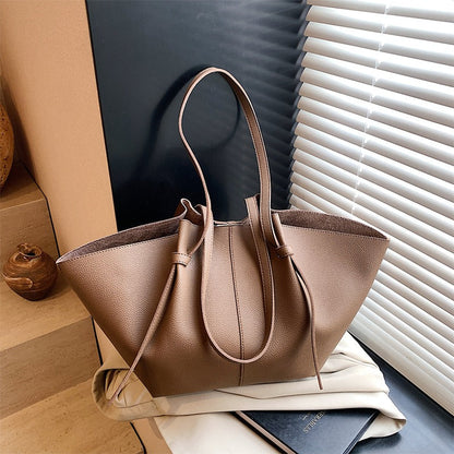 Embun Malam Jelita Leather Tote
