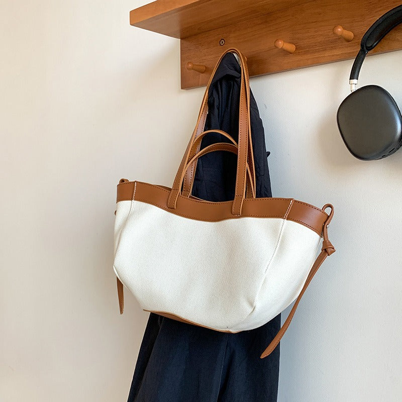 Bumi Lestari Canvas Tote