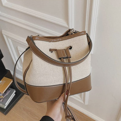 Bumi Lestari Bucket bag