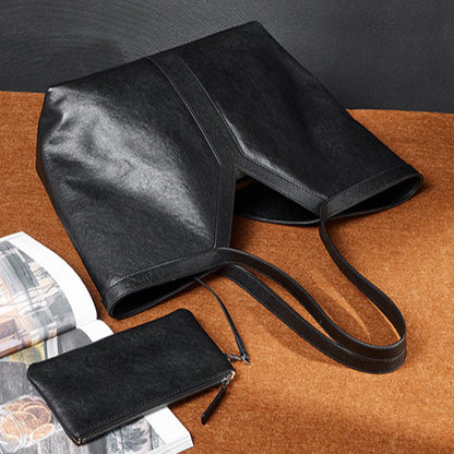 Embun Malam Yujana Tote Bag